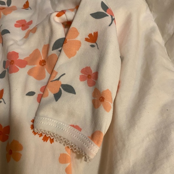 3piece set hat, booties, onsie - Picture 2 of 6